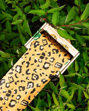 Cargar imagen en el visor de la galería, Party Animal - Rollo Antideslizante - 100 metros